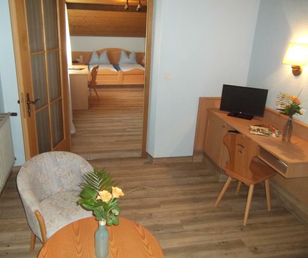 Hotel-Gasthof Krone-Lax Scheinfeld Eksteriør billede